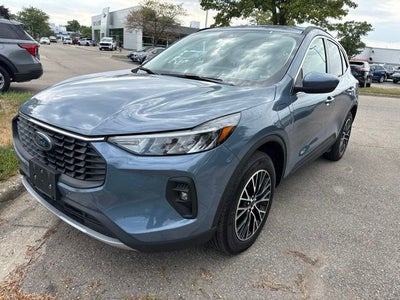 2025 Ford Escape Plug-In Hybrid Base