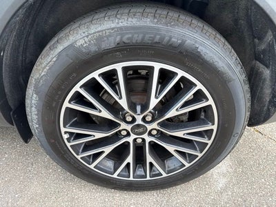 2025 Ford Escape Plug-In Hybrid Base