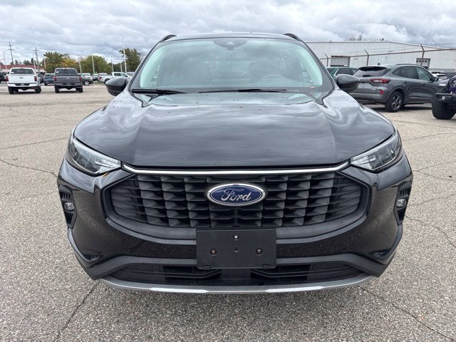 2025 Ford Escape Plug-In Hybrid Base