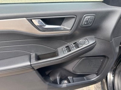 2022 Ford Escape Hybrid SEL