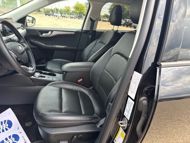 2022 Ford Escape Hybrid SEL