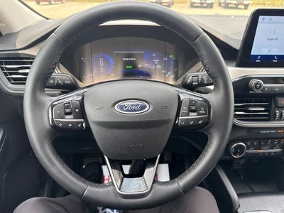 2022 Ford Escape Hybrid SEL