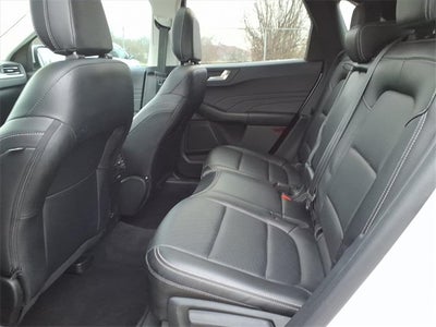 2022 Ford Escape Hybrid Titanium