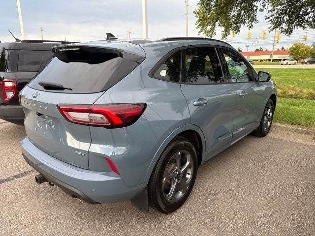 2023 Ford Escape Hybrid ST-Line Select