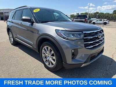 2025 Ford Explorer Active