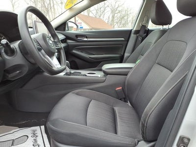 2022 Nissan Altima 2.5 SV