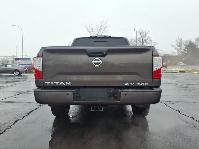 2018 Nissan Titan SV
