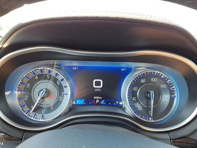 2023 Chrysler 300 Touring