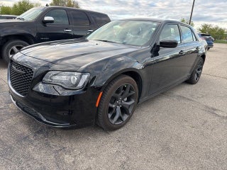 2023 Chrysler 300 Touring