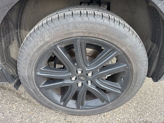 2024 Ford Edge ST Line