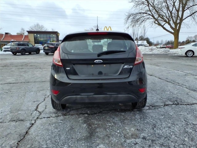 2015 Ford Fiesta SE