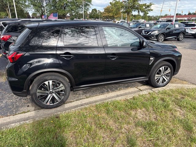 2024 Mitsubishi Outlander Sport 2.0 ES