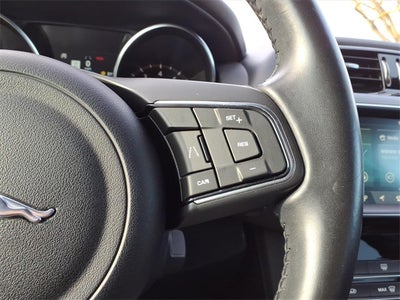 2020 Jaguar F-PACE 25t Premium