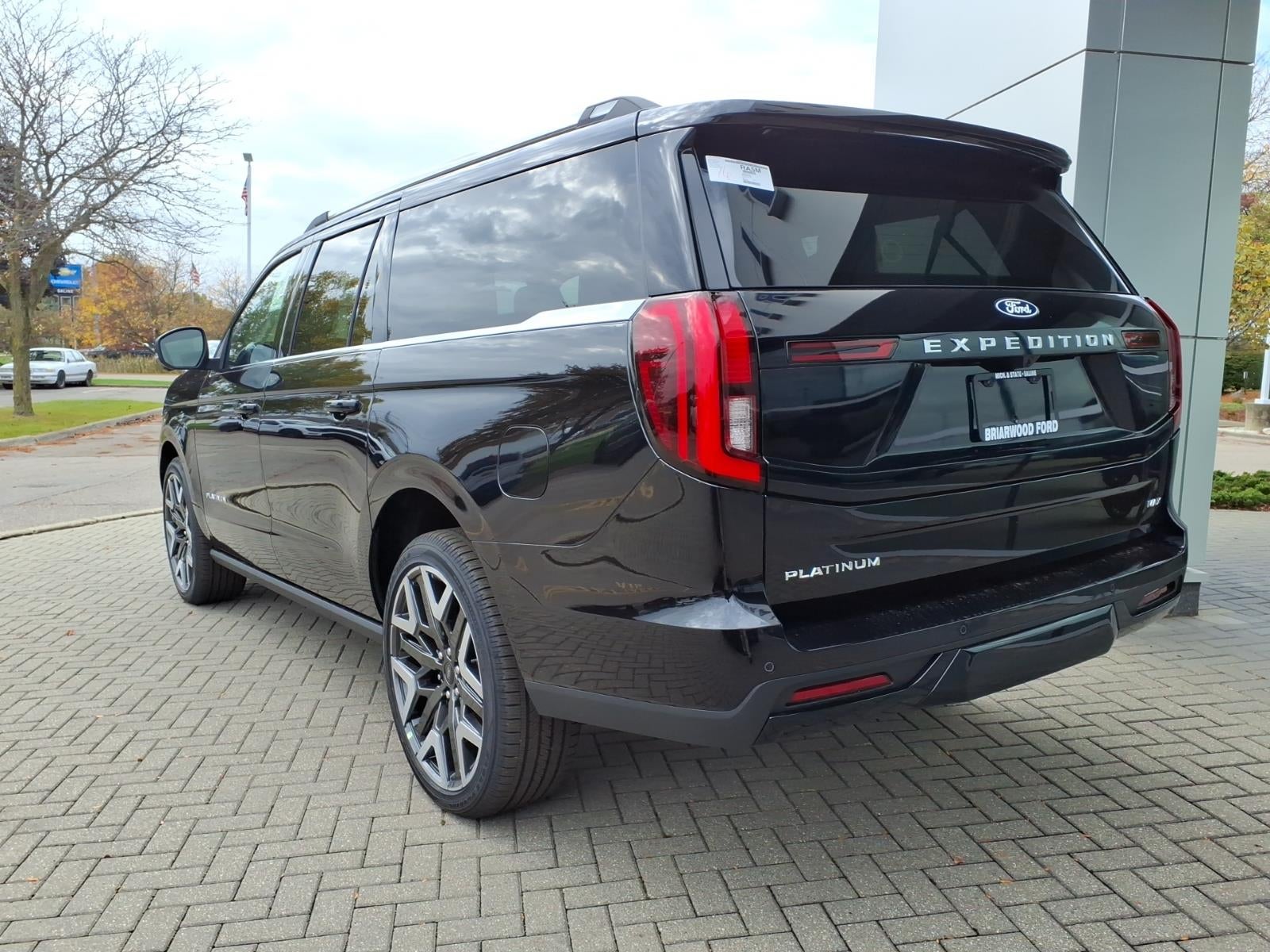 2027 Ford Expedition MAX Platinum