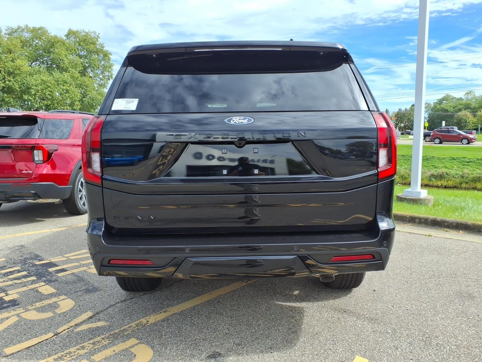 2027 Ford Expedition Platinum