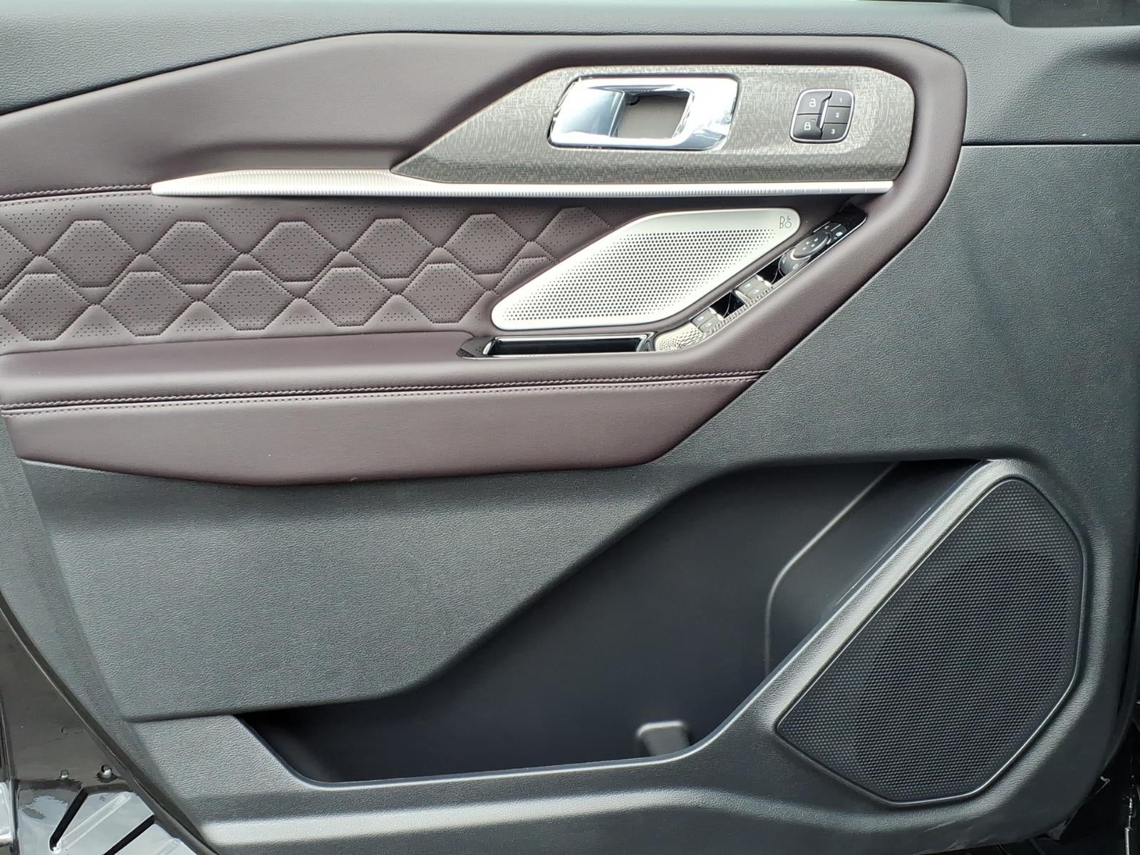 2026 Ford Explorer Platinum™