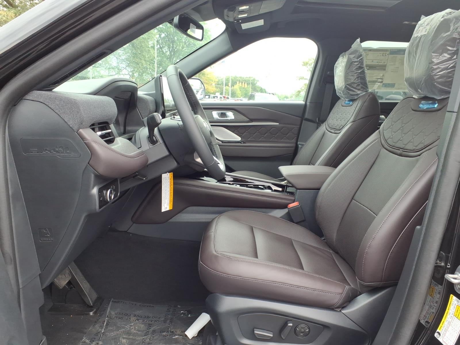 2026 Ford Explorer Platinum™