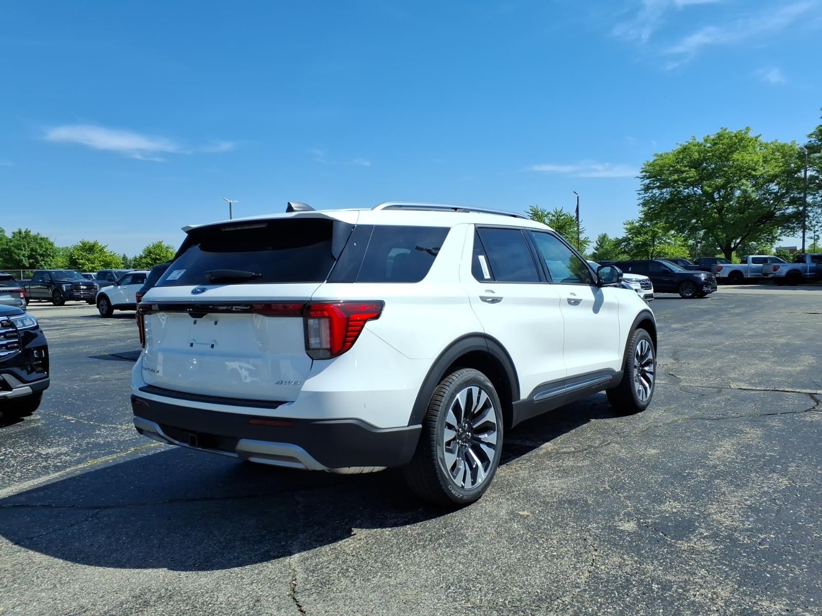 2026 Ford Explorer Platinum™