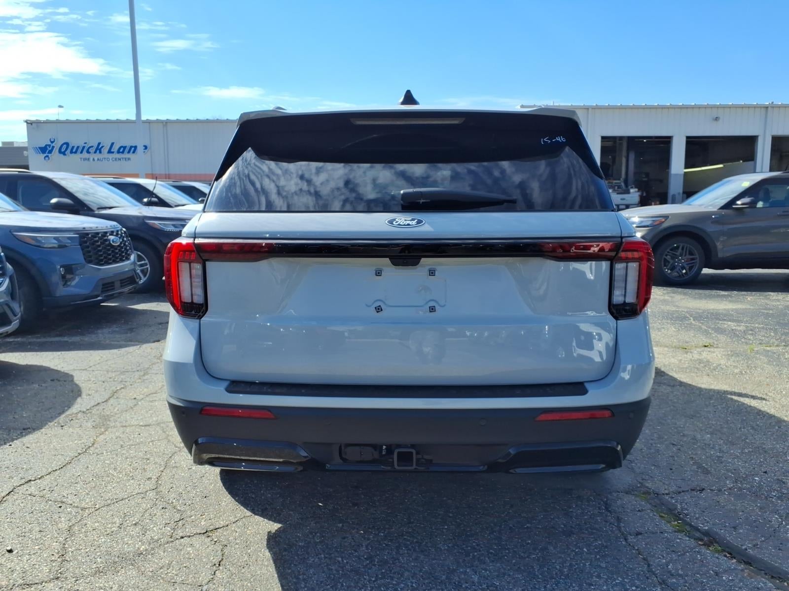 2027 Ford Explorer ST-Line