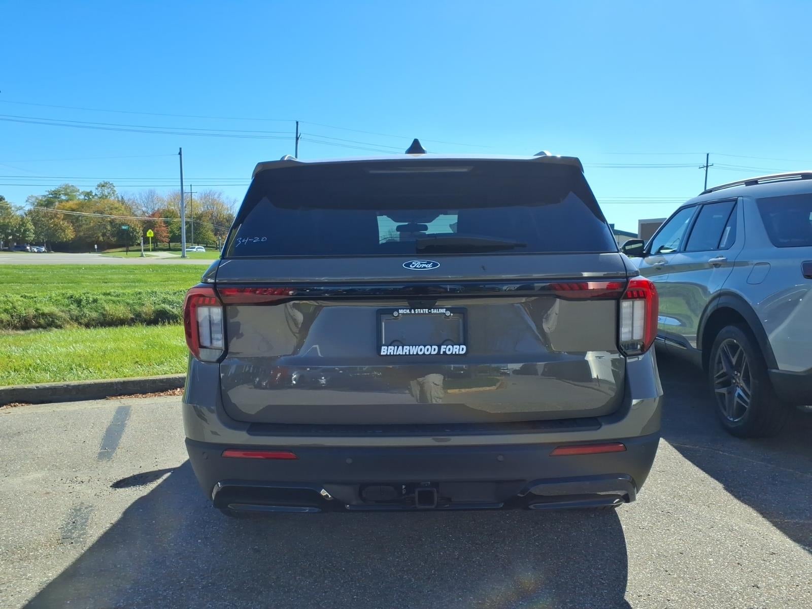 2027 Ford Explorer ST-Line