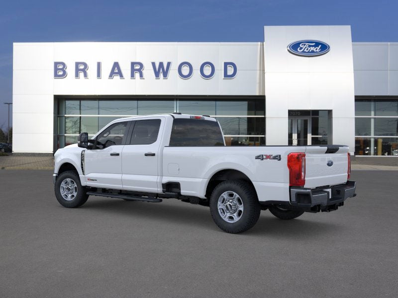 2026 Ford Super Duty F-350® XLT