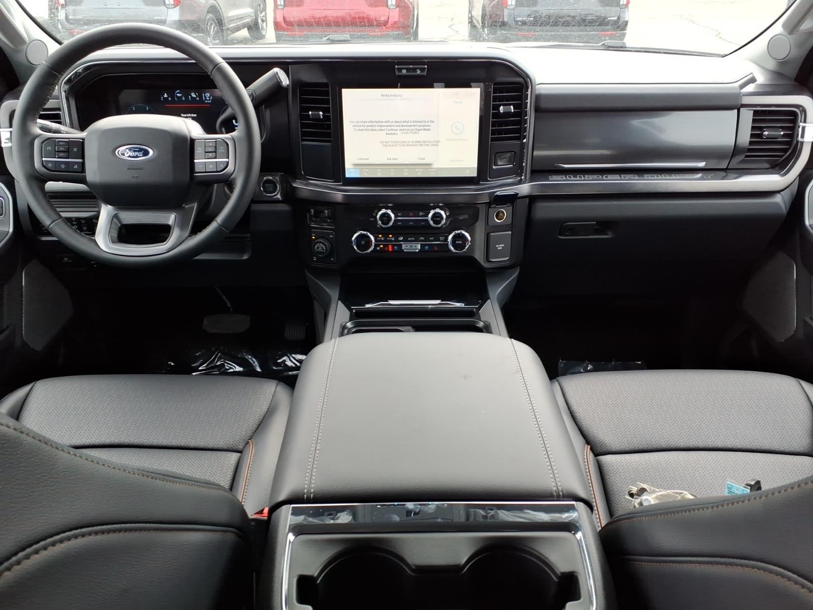 2026 Ford Super Duty F-350® Lariat®