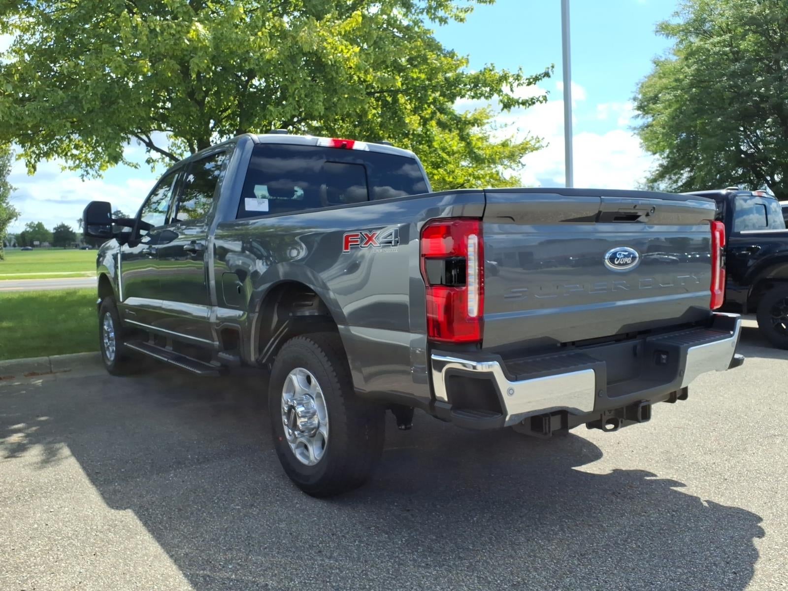 2026 Ford Super Duty F-350® XLT