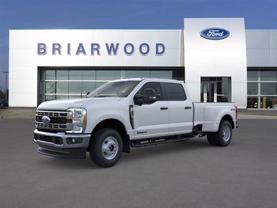 2026 Ford Super Duty F-350® XLT