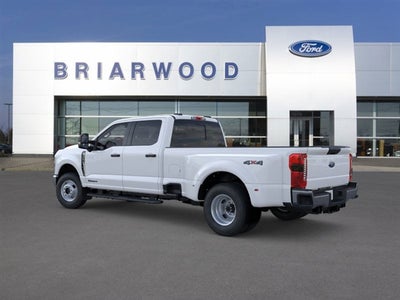 2026 Ford Super Duty F-350® XLT