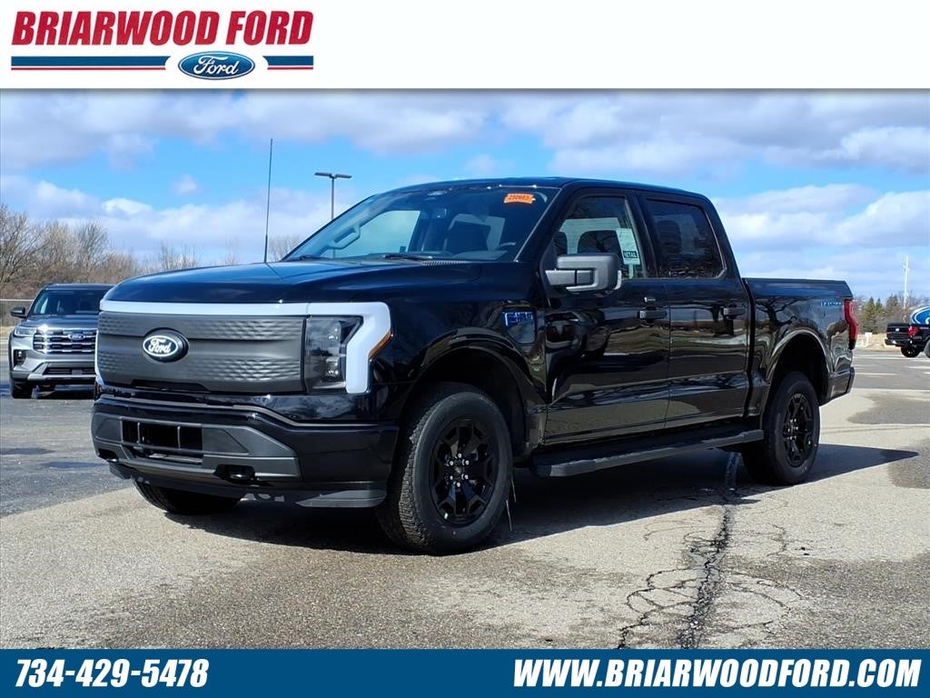 2025 Ford F-150 Lightning XLT