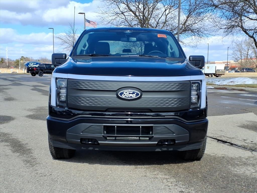 2025 Ford F-150 Lightning XLT